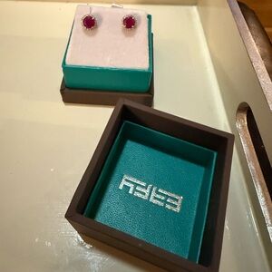 Stunning 14k gold ruby and diamond Earrings